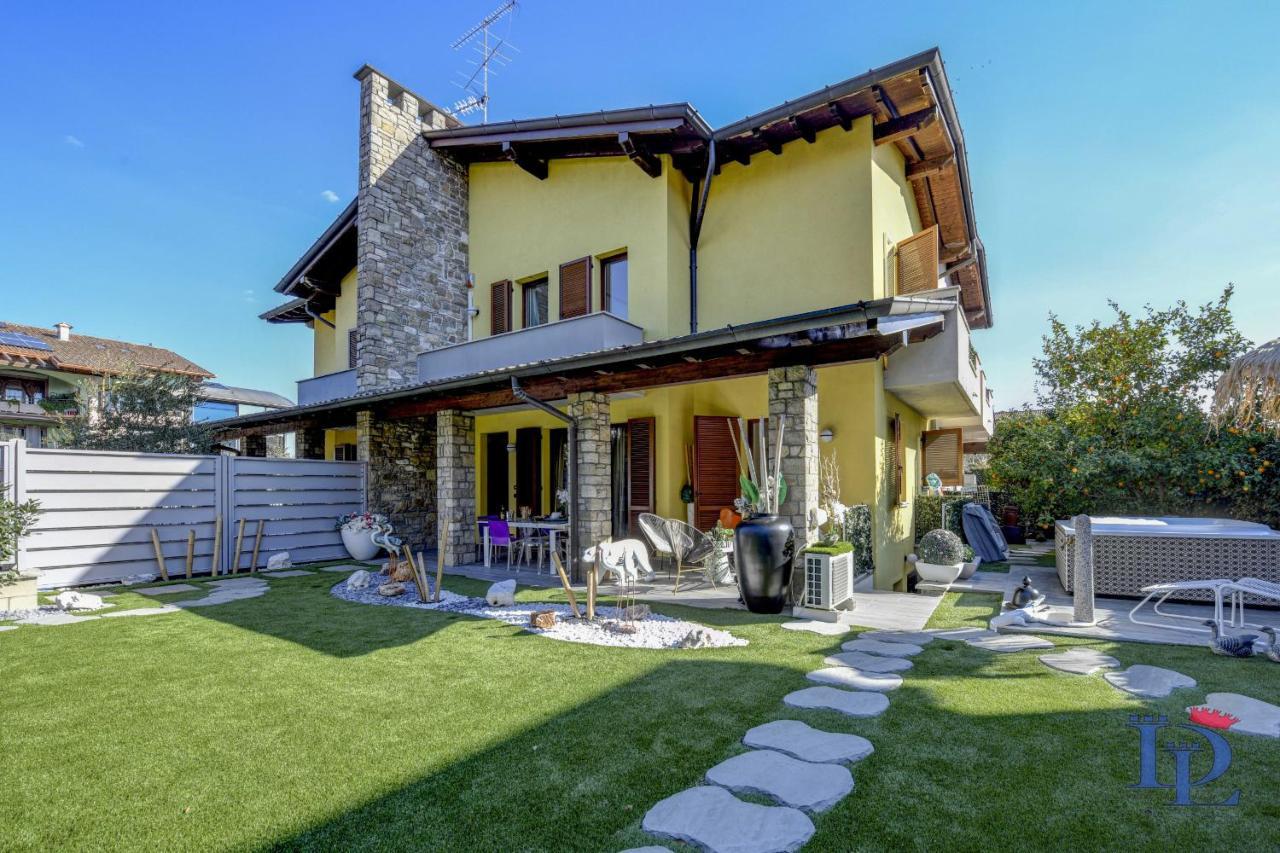 Desenzanoloft Official Partner Marriott Homes & Villas - Luxury Suite With Jacuzzi And Garden Desenzano del Garda Buitenkant foto
