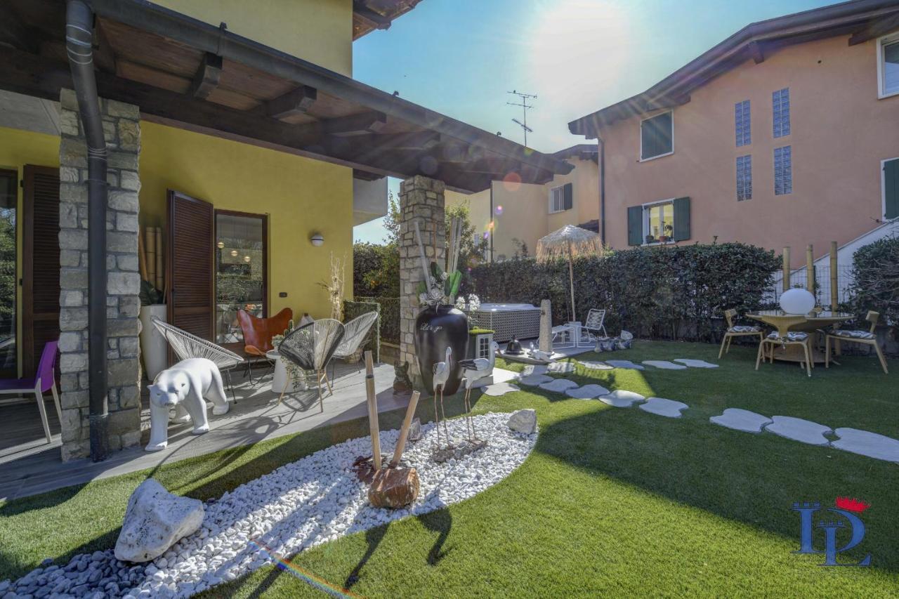 Desenzanoloft Official Partner Marriott Homes & Villas - Luxury Suite With Jacuzzi And Garden Desenzano del Garda Buitenkant foto
