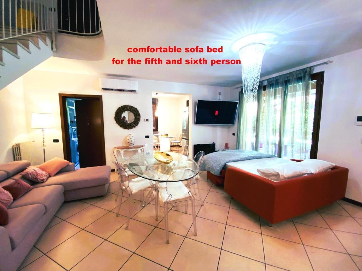 Desenzanoloft Official Partner Marriott Homes & Villas - Luxury Suite With Jacuzzi And Garden Desenzano del Garda Buitenkant foto